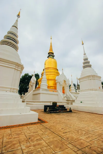 Wat-suandok 19. Dezember 2015: "thailand temple art" chiang mai thailand — Stockfoto