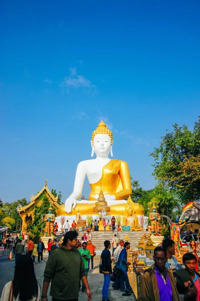 Wad-prathat-doi-kum 19 dicembre 2015: "Thailandia tempio arte" Chiang Mai Thailandia — Foto Stock