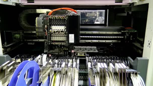 Robô Processo Produção Placa Circuito Impresso Para Aplicação Microchips Preparação — Vídeo de Stock