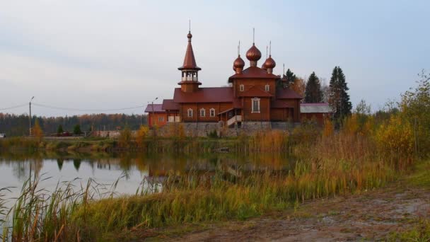 Kirche Der Königlichen Passionsträger Sologubovka Gebiet Leningrad Russland Eine Landschaft — Stockvideo