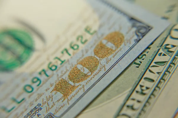 100 Doları (yeni tasarım) banknot makro fotoğraf.