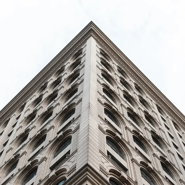 Fachada elegante. Belo edifício — Fotografia de Stock