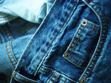 Mavi jeans ile dikiş