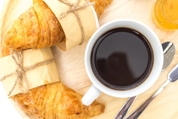 Café da manhã, Conjunto de café da manhã, bandeja de café, croissant, geléia — Fotografia de Stock