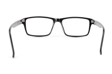 Biraz inek tarzı üzerinde beyaz izole mor göz gözlük bak