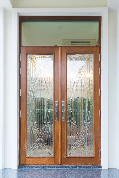 Front door of exclusive expensive house — Stock Photo, Image