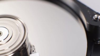 Disk sürücüsü okuma veya veri yazma iğne baş okuyucu ile iplik, makro çekim