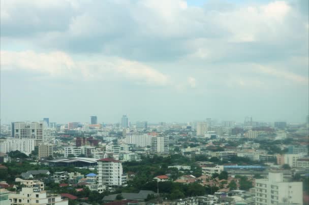 Vista de lapso de tiempo del horizonte de Bangkok. Vista superior de la carretera Praram IV — Vídeos de Stock
