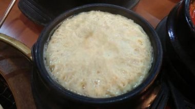 Yumurta haşlanmış Korece