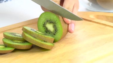 Taze kivi, yavaş Dilimleme bıçağı