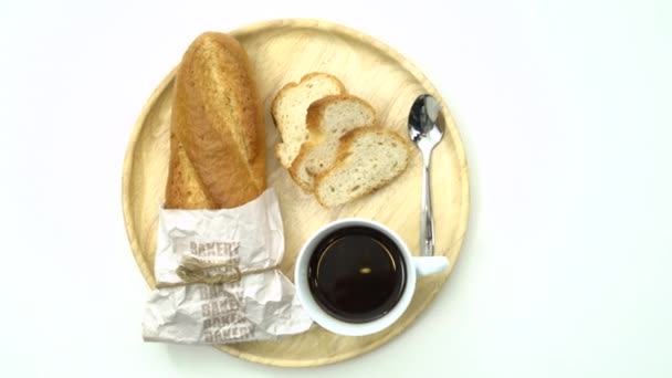 Frukost, frukost set, bricka med kaffe, baguette, redo att äta, utrymme för text — Stockvideo