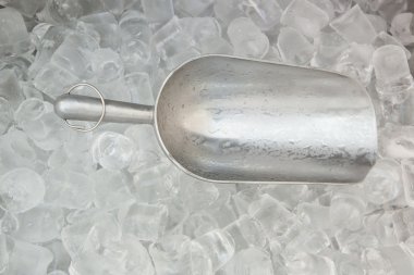 Ice Scoop on cube icea