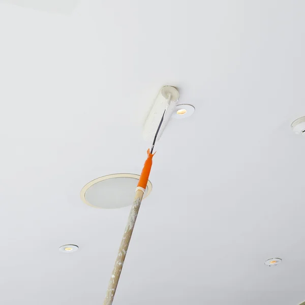 Painting a ceiling — Stock Photo, Image