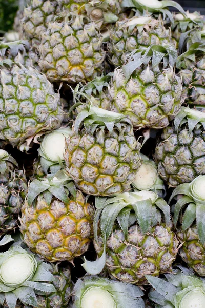 Zamknij się tekstura tło mini ananas. - mały rozmiar pineappl — Zdjęcie stockowe