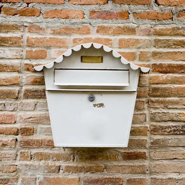 White Mail Box in Front of wall — Stock Photo, Image