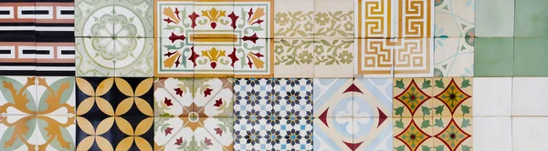 Collection of 9 ceramic tiles — Stock Photo, Image