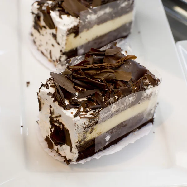 Trojitý čokoládové mousse dort — Stock fotografie