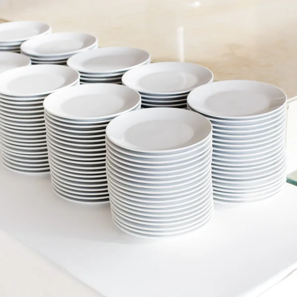Stack of plates — Stock Photo, Image