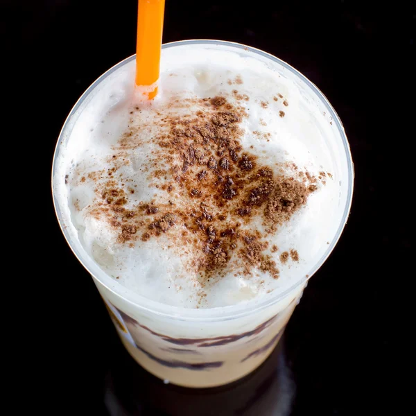 Iced chocolate smoothie — Stock Photo, Image