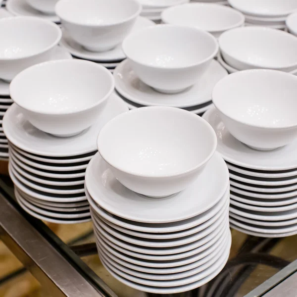 Accurate pile stack of the round ceramic white empty copyspace d — Stock Photo, Image
