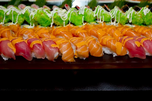 Japanese Cuisine -Buffet catering style Sushi Set in restaurant — Stock Photo, Image