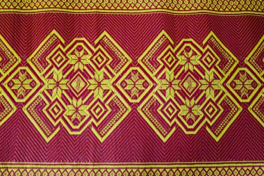 kumaş doku kırmızı kahverengi, pişmiş toprak. İpek kumaş boyama. İnci