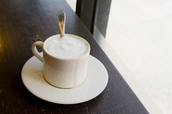 Een kopje van café latte — Stockfoto