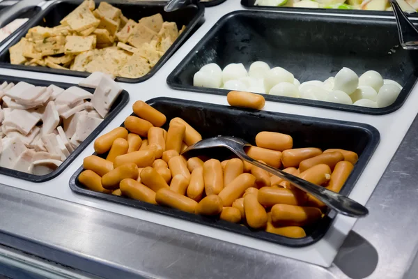 Variety of ingredients in salad bar in supermarket — Stock Photo, Image