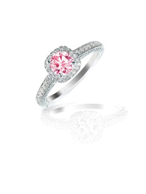 Pembe elmas halo nişan alyans beyaz izole