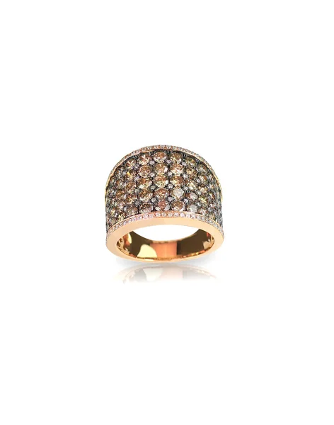 Čokoládové diamond gold zásnubní kapela prstýnek pro módní izolovaných na bílém — Stock fotografie