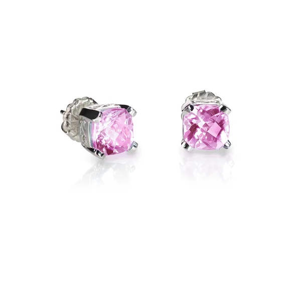 Pink Diamond Stud brincos par isolado em branco — Fotografia de Stock