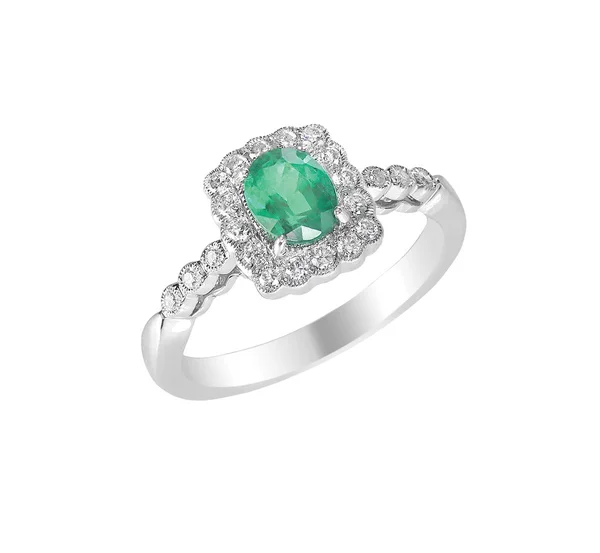 Vert émeraude bague de fiançailles de mode bague en diamant isolé sur blanc — Photo