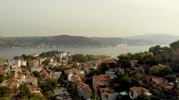 Breathtaking Drone View Bosphorus Captured Arnavutkoy Area Istanbul Lots Houses — Stock Video
