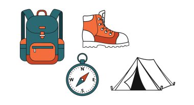 kamp çantası, çadır ve pusula.