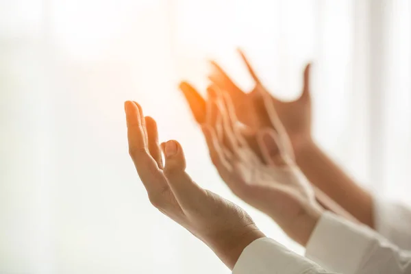 Christian Small Group Praying Together Homeroom Devotional Prayer Meeting Concept — Stock Photo, Image