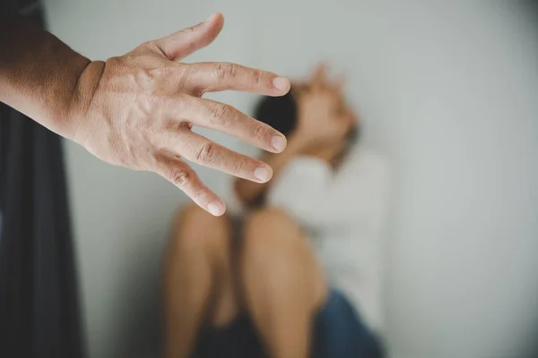 Aggression Family Man Beating His Wife Domestic Violence Concept — Stock Photo, Image