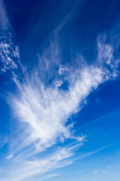 Fantastic soft white clouds against blue sky — Stock Photo, Image