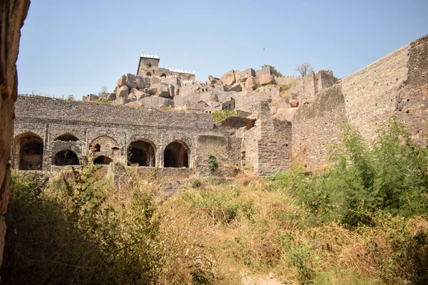 Oude Historische Golconda Fort Geruïneerde Muren India Achtergrond Stock Foto — Stockfoto