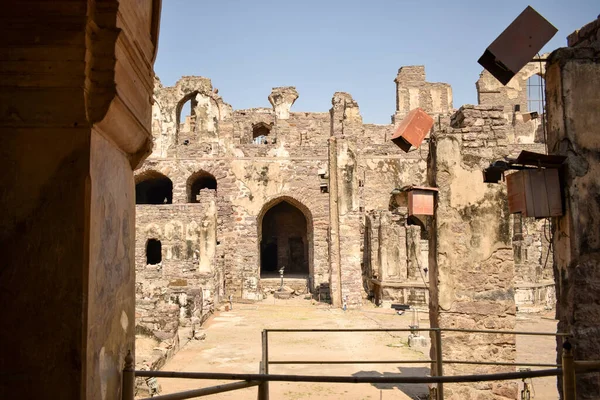 Golconda Kalesi Mimari Harap Duvar Tasarımları