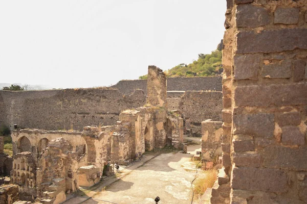 Hindistan 'daki Golconda Fort Area Harabe Yapı Duvarları Arkaplan fotoğrafı
