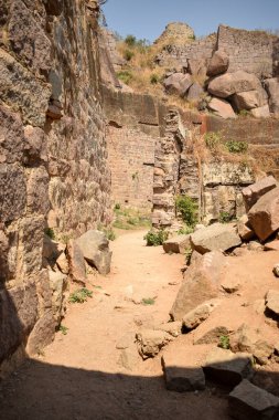 Kirli Yol Arkaplanı, Düşen Yol Yaprakları Kirli Yol Fotoğrafları