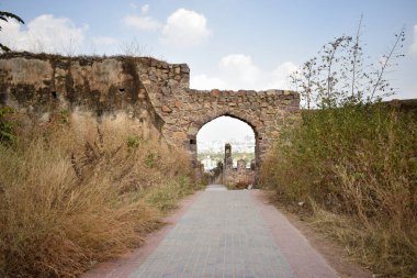 Kirli Yol Arkaplanı, Düşen Yol Yaprakları Kirli Yol Fotoğrafları