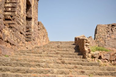 The Stone block Steps Park / Fort stok fotoğraf görüntüsünde yürüyüş yolu