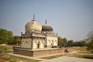 Antik Antik Antik 400 Yaş Sultanı Hyderabad 'ın Yedi Kutub Shahi Hükümdarları Yedi Mezar Fotoğrafı