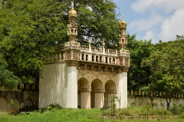 Alte Islamische Baukunst Des Minaretts Der Alten Zerstörten Moschee Masjid — Stockfoto