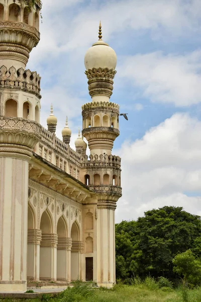 Arte Arquitetônica Islâmica Velha Minarete Mesquita Arruinada Velha Masjid — Fotografia de Stock