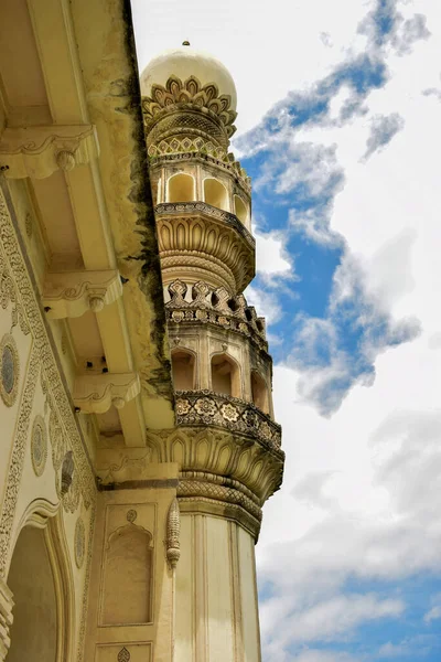 Old Islamic Architectural Art Minaret Old Ruined Mosque Masjid — Stock Photo, Image