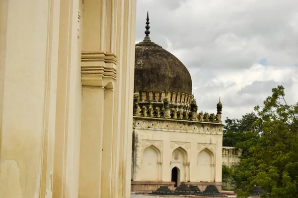 Túmulo Sultão Quli Qutb Mulk Foi Construído 1543 Sete Túmulos — Fotografia de Stock