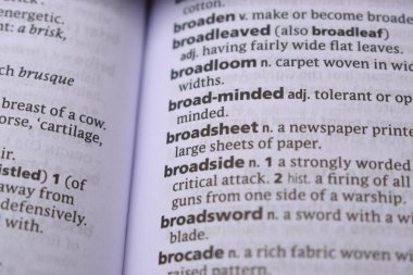 İngilizce Sözlük Sayfasını Sözcükle Kapat - Yayın