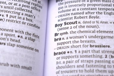 İngilizce Sözlük Sayfası İzci Çocuğun Yazılı Sözcüğünün Kapanışı